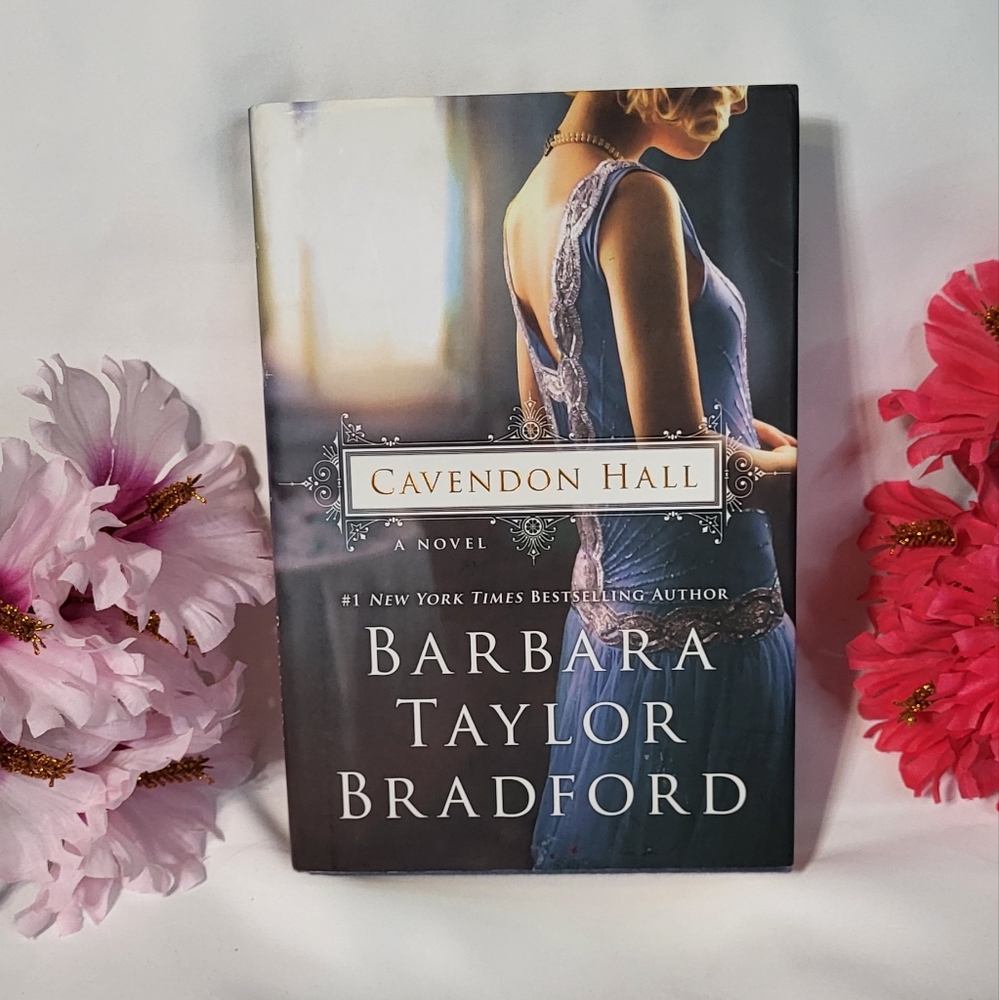 Cavendon Hall: A Novel by Barbara Taylor Bradford Hardcover Book GUC 🐈 - Picture 2 of 6